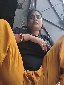 Chat +18 de Yadav_Simran ao vivo