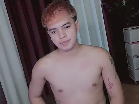 urbigcutienasio Pertunjukan Webcam