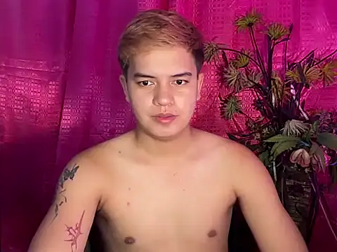 urbigcutienasio Pertunjukan Webcam