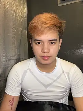 urbigcutienasio Pertunjukan Webcam