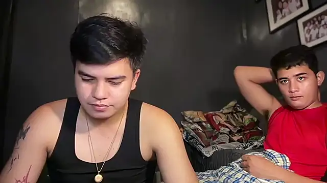 Show Webcam de YourCutieBoy_Bigcum14
