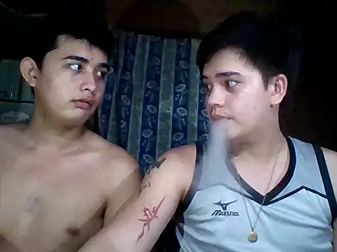 YourCutieBoy_Bigcum14 Pertunjukan Webcam