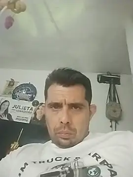 Show modela manuel4200 na web-kameri