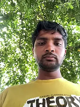 عرض كام Gujarati-boy-meetbhabhi