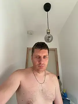 Minmoi1984 Webcam-Show