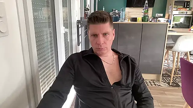 Minmoi1984 webcam show