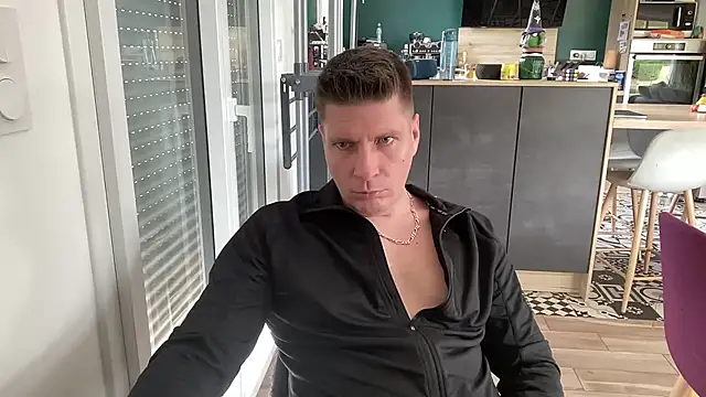 Minmoi1984 Шоу с уебкамера