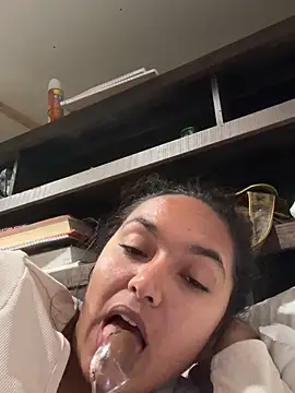 QueenNefertiti Webcam show