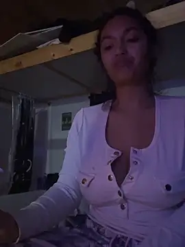 QueenNefertiti: онлайн-чат