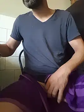הופעת וובקאם של kissandgo