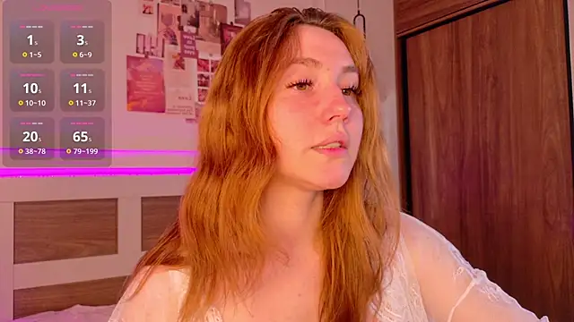 LunaXBaddie Chat XXX in diretta