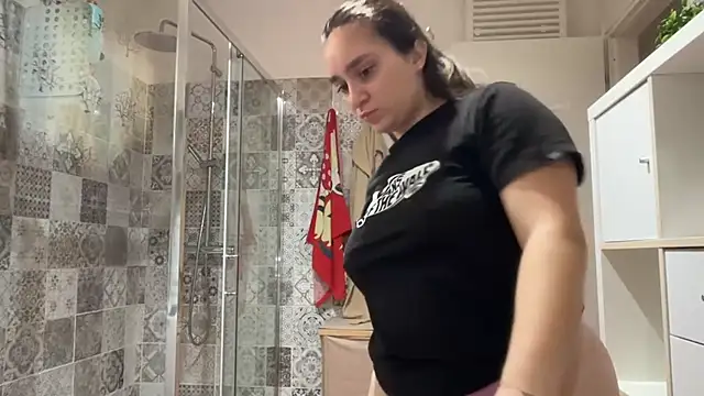 SexyAlisya Adlı Modelin Canlı XXX Sohbeti
