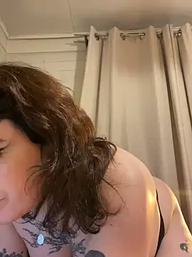 gattamordelatexxx Live XXX-Chat