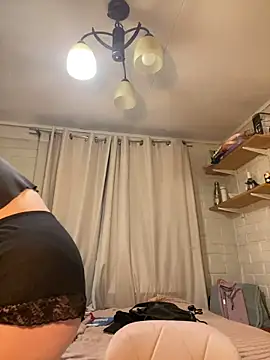 gattasromanxxe 라이브 XXX 채팅