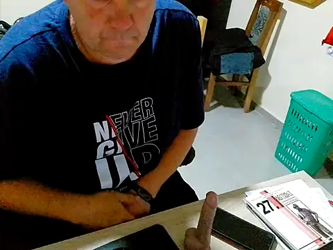 pozitiva000 webkamerás műsora