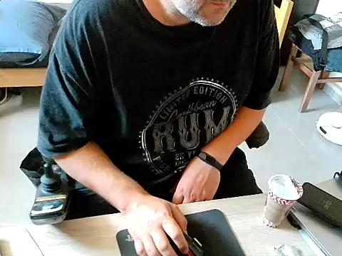 Pokazy przed kamerką – pozitiva000