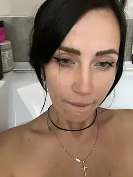 Olivia_Millerrssn Webbikameraesitys