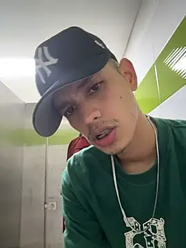 HarryGaze Pertunjukan Webcam