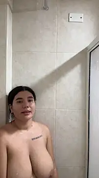 Chatroom XXX en direct de LaiaGomez
