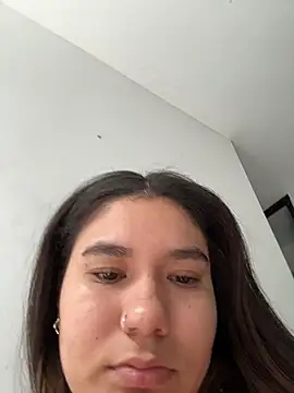LaiaGomez Chat XXX in diretta