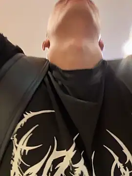 Thiago_Jones1のウェブカメラショー