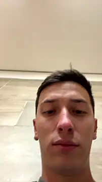 הופעת וובקאם של Thiago_Jones1