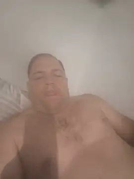 elcaste69 webcam show