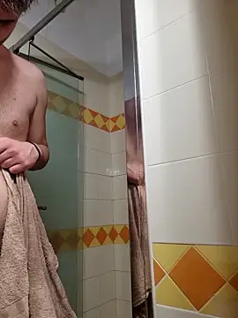 Show modela simo1097 na web-kameri