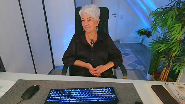 Webkamerová show LovelyHelena