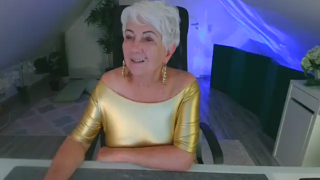 LovelyHelena Webcam-Show