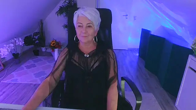 LovelyHelena 라이브 XXX 채팅