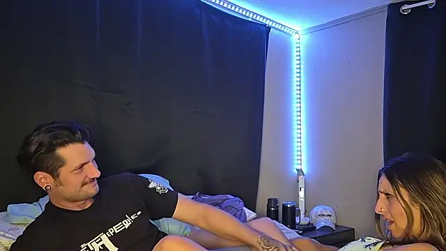 הופעת וובקאם של DaddysWetMouth