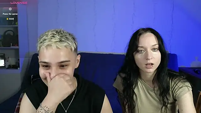 LuxuryLoverss Webcam-Show