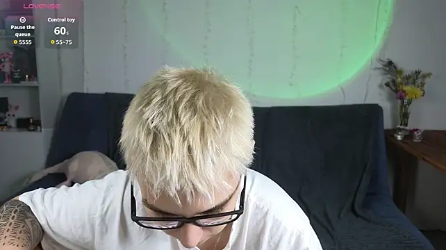 LuxuryLoverss Webcamshow