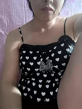Chatroom XXX en direct de juicy-milu
