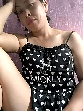 Show de juicy-milu na webcam