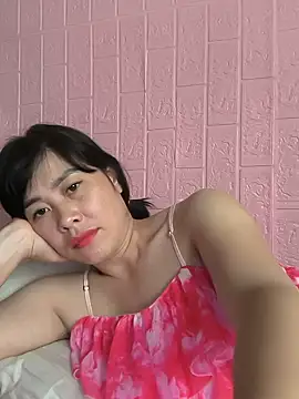 juicy-milu's Live XXX Chat