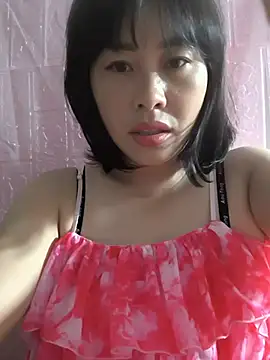 juicy-milu 网络视讯表演