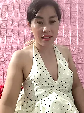juicy-milu ওয়েবক্যাম শো