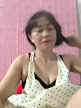 juicy-milu 网络视讯表演