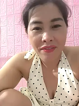 juicy-milu's Live XXX Chat