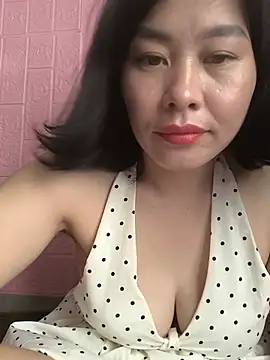 juicy-milu Show Webcam