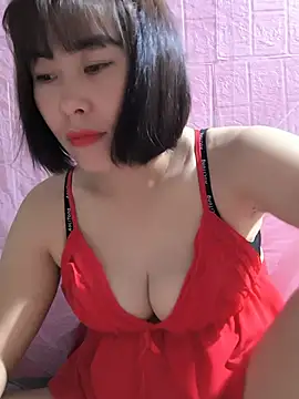 juicy-milu's Webcam Show
