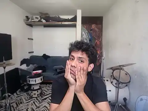 luiscachondito99's Webcam Show