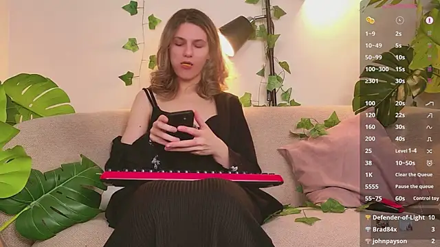 Chat +18 de lychee_chan ao vivo