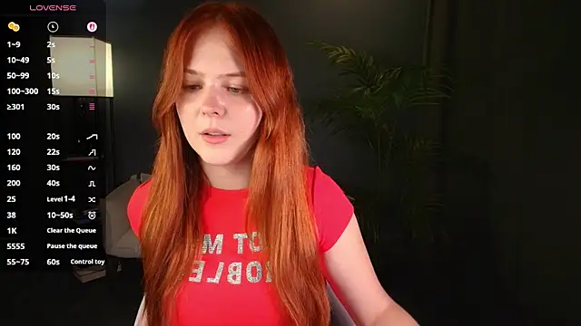 Elle_Funning's Live XXX Chat