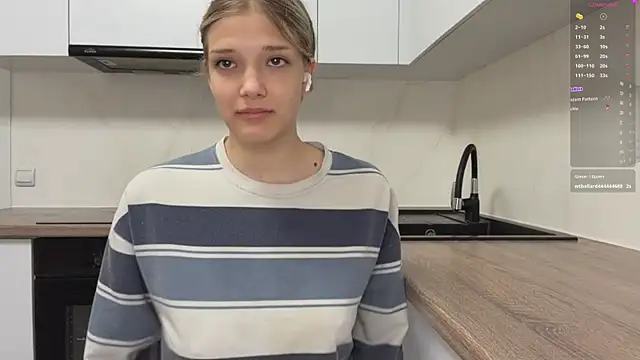 Carolini_i Chat XXX in diretta