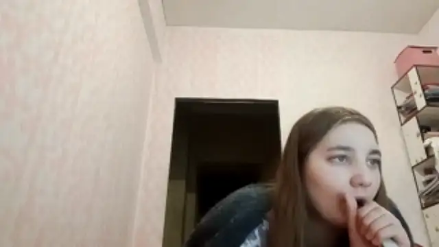 JanineThielman's Webcam Show