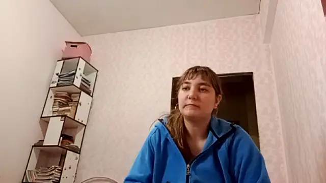 JanineThielman's Live Chat Room