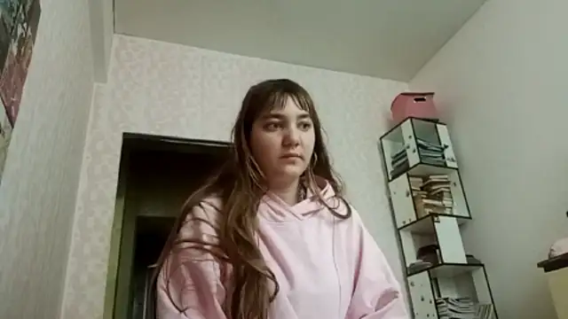 JanineThielman Adlı Modelin Canlı Sohbet Odası